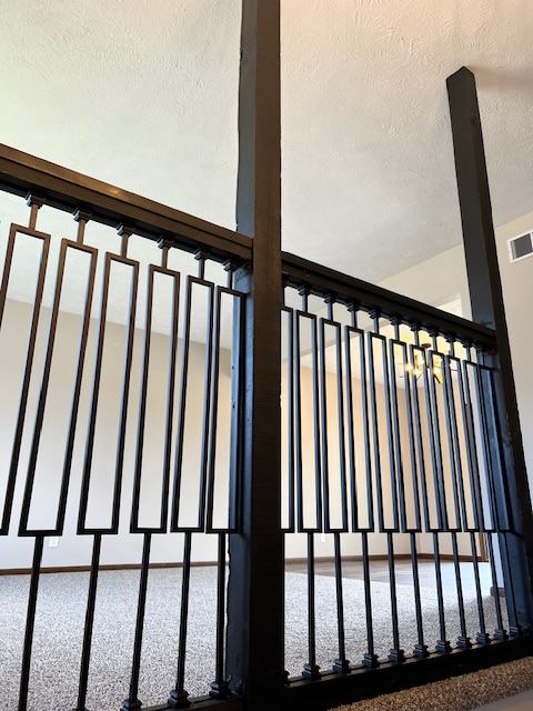 9415 Pratt Cir, Omaha, NE 68134