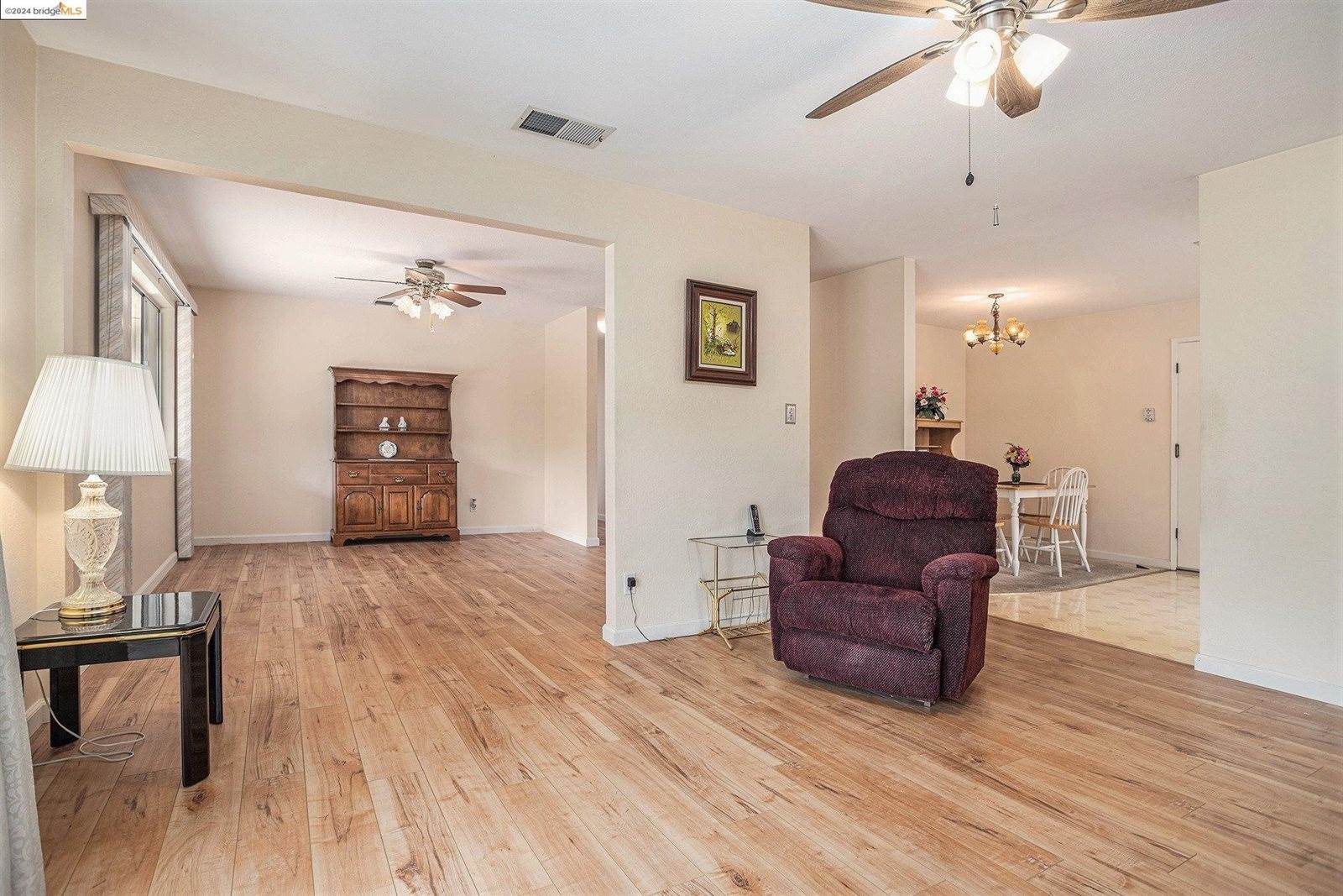 3217 Alger Rd, Antioch, CA 94509