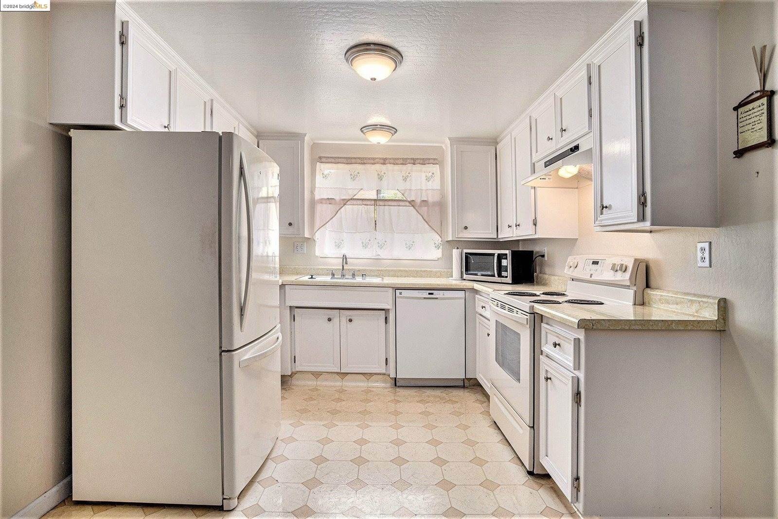 3217 Alger Rd, Antioch, CA 94509