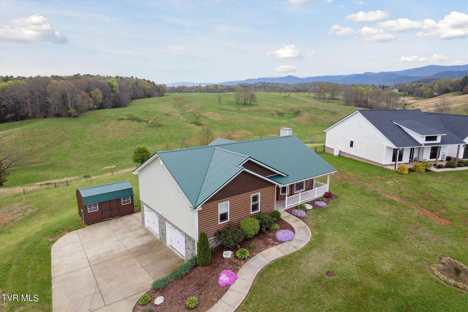 412 Katie Lane, Chuckey, TN 37641