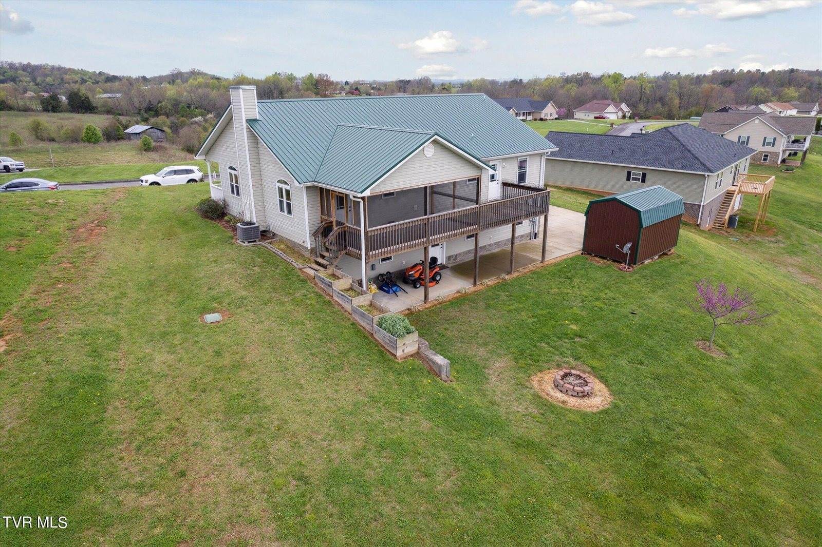 412 Katie Lane, Chuckey, TN 37641