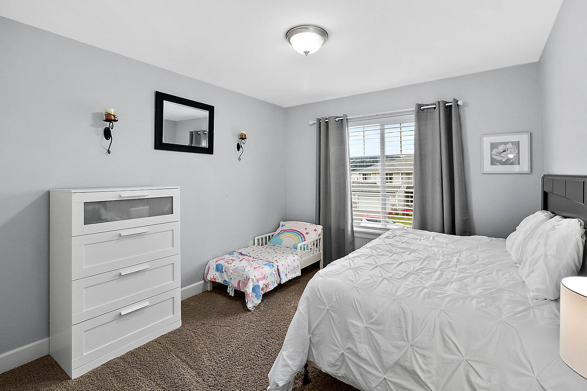 216 Johns St NE, Orting, WA 98360