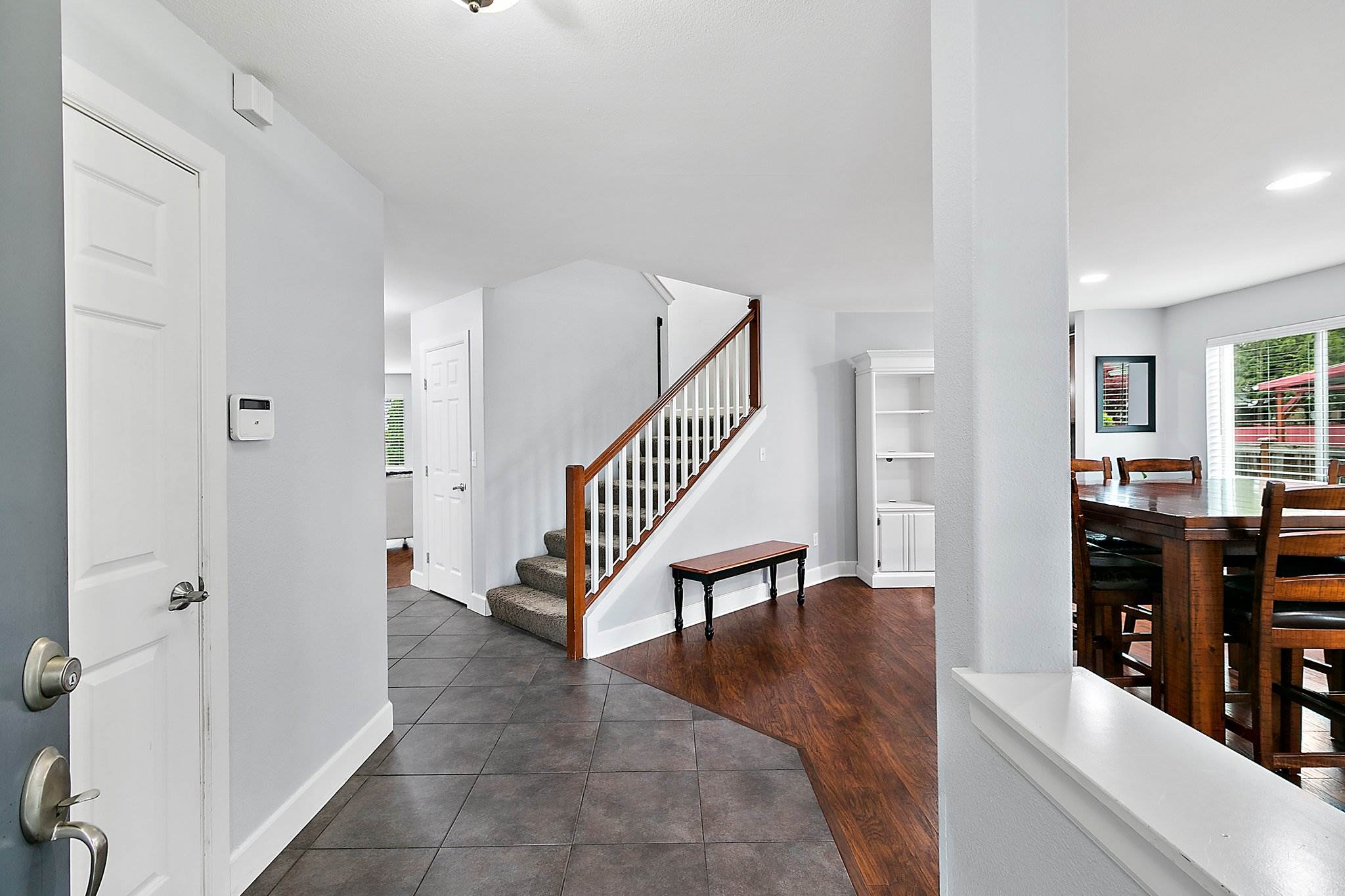 216 Johns St NE, Orting, WA 98360