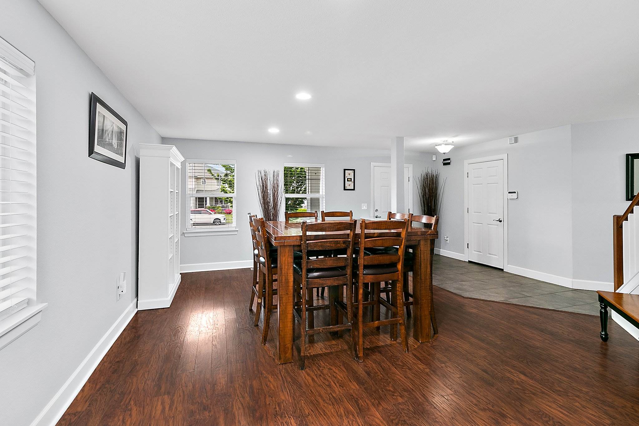 216 Johns St NE, Orting, WA 98360