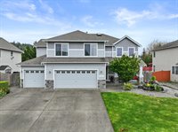 216 Johns St NE, Orting, WA 98360