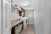 216 Johns St NE, Orting, WA 98360