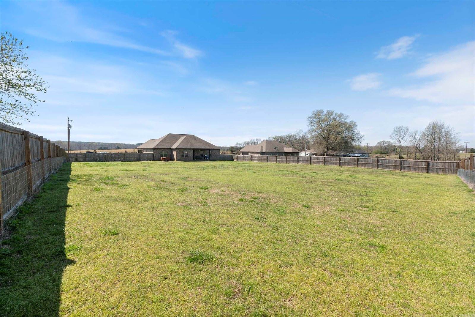 416 Highway 225 W., Greenbrier, AR 72058