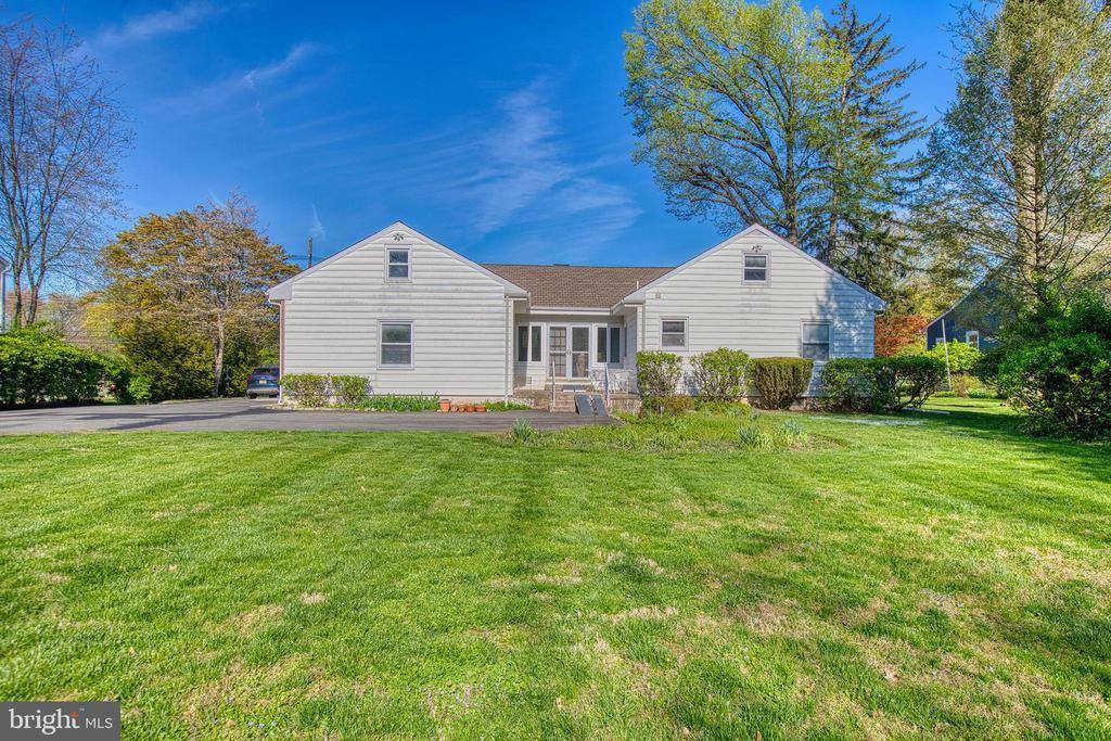 2177 Pennington Road, Ewing, NJ 08638