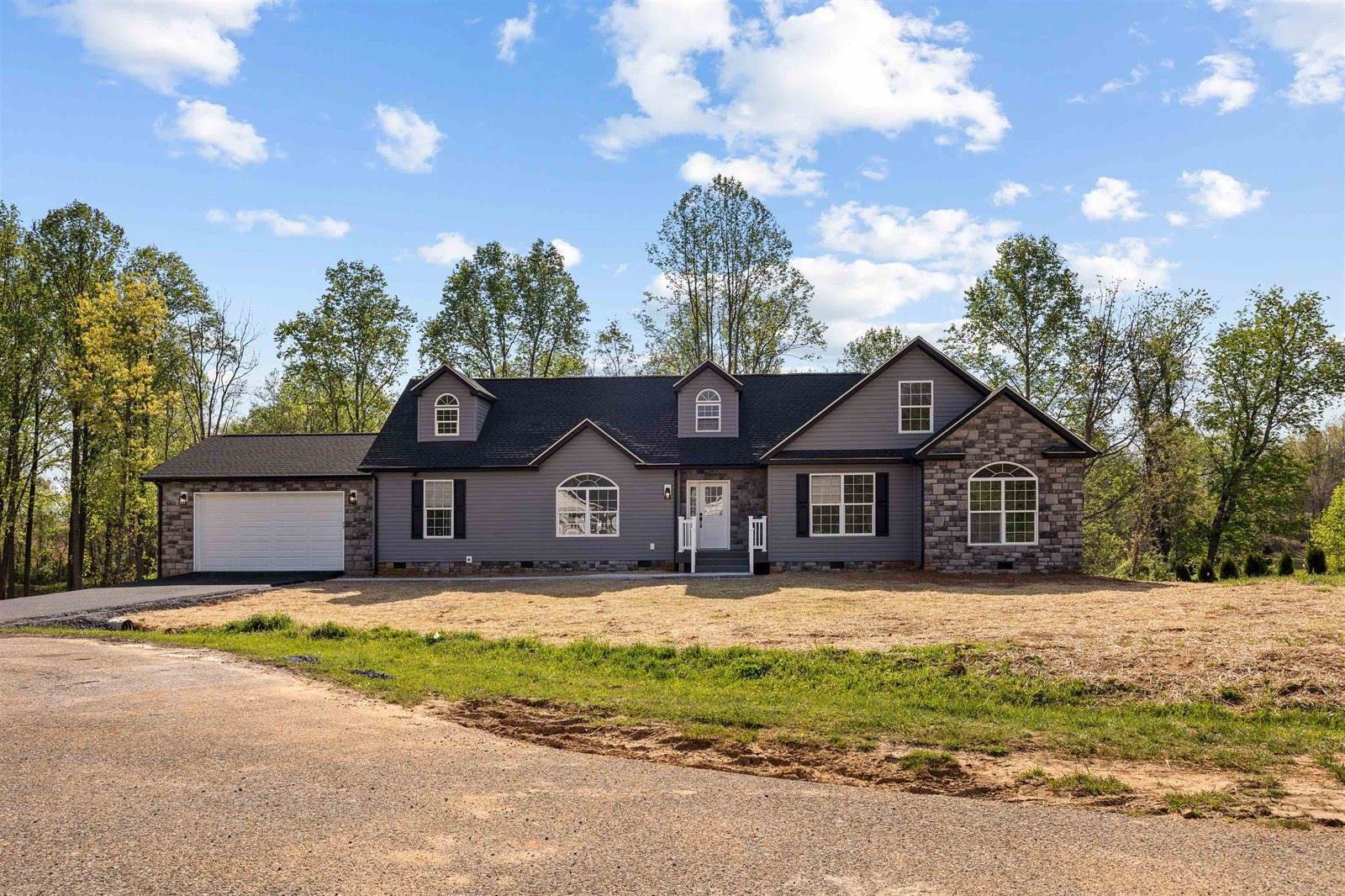 77 Kennedy Ridge Ct, Stuarts Draft, VA 24477