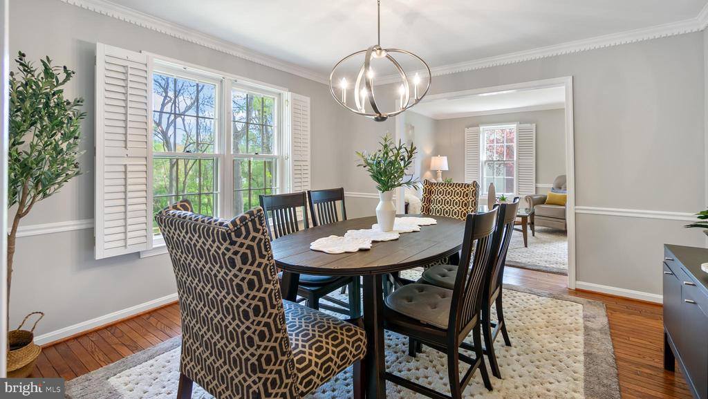 4940 Walkingfern Drive, Rockville, MD 20853