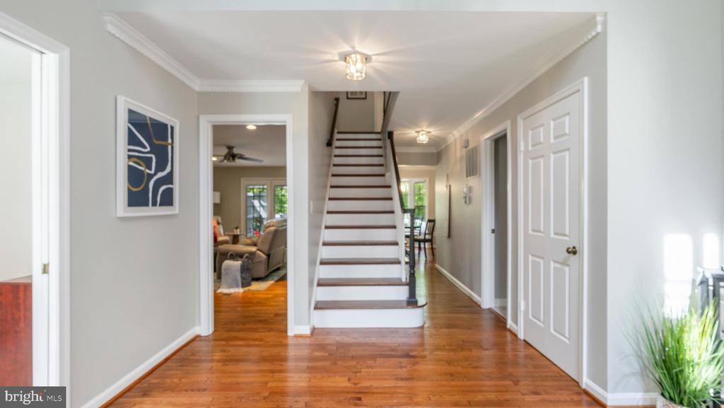 4940 Walkingfern Drive, Rockville, MD 20853