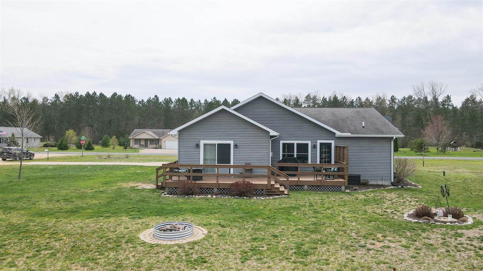 2581 19th Court, Friendship, WI 53934