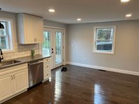 20 Country Lane, South Thomaston, ME 04858