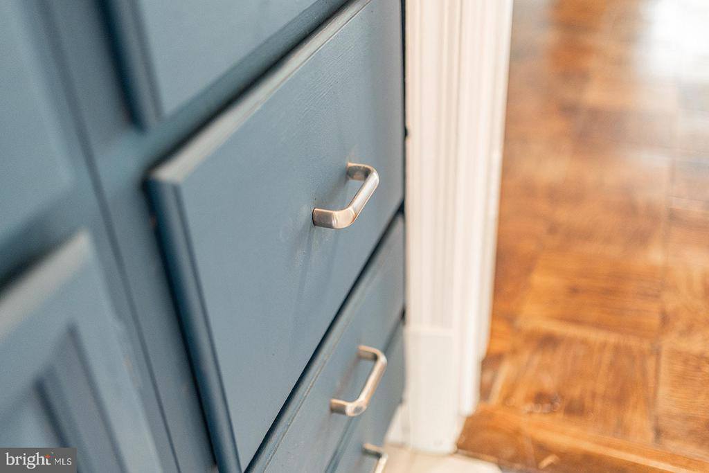 3237 Sutton Place NW, Washington, DC 20016