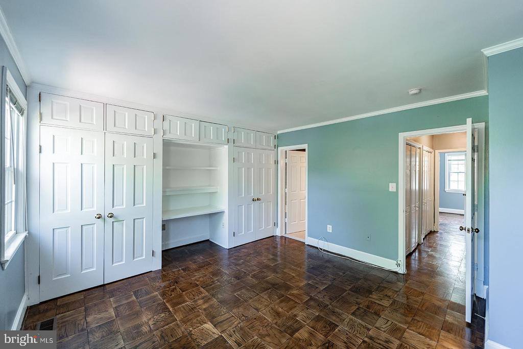 3237 Sutton Place NW, Washington, DC 20016