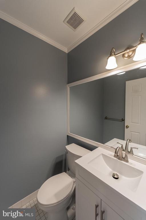 3237 Sutton Place NW, Washington, DC 20016