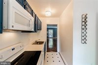 3237 Sutton Place NW, Washington, DC 20016