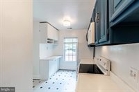 3237 Sutton Place NW, Washington, DC 20016