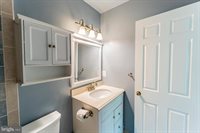 3237 Sutton Place NW, Washington, DC 20016