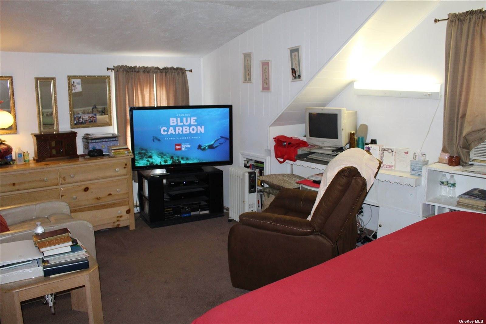 127 Green Avenue, Hempstead, NY 11550