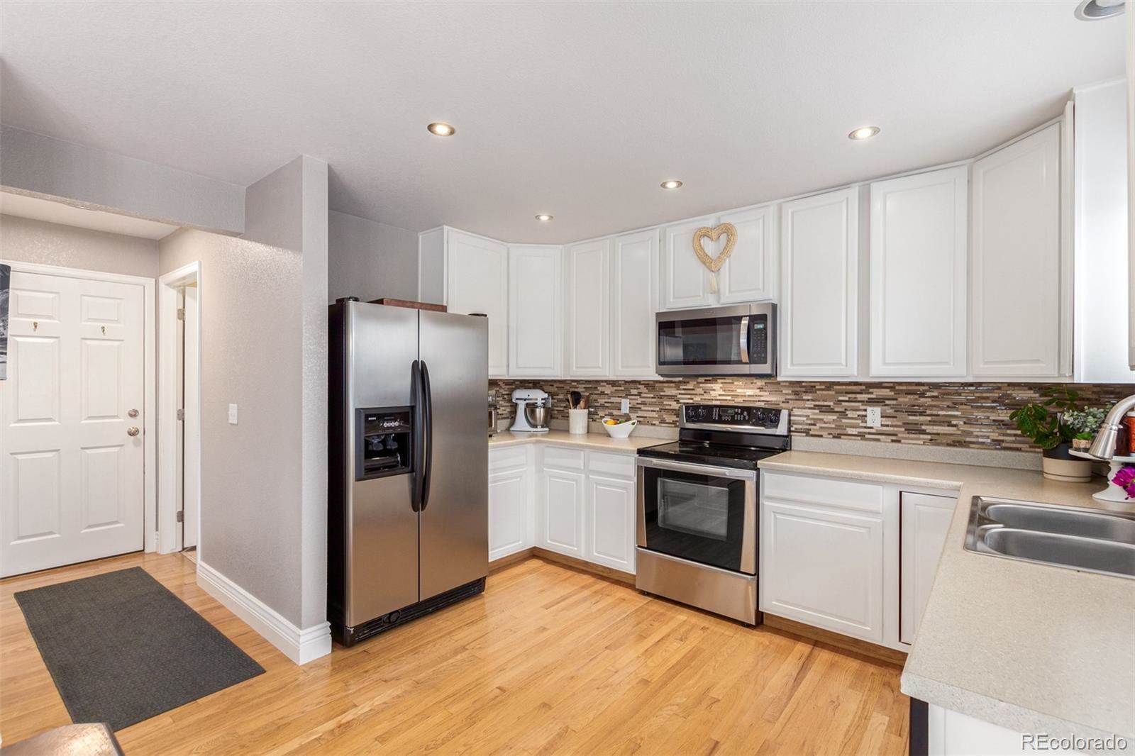 5722 Hickory Circle, Longmont, CO 80504