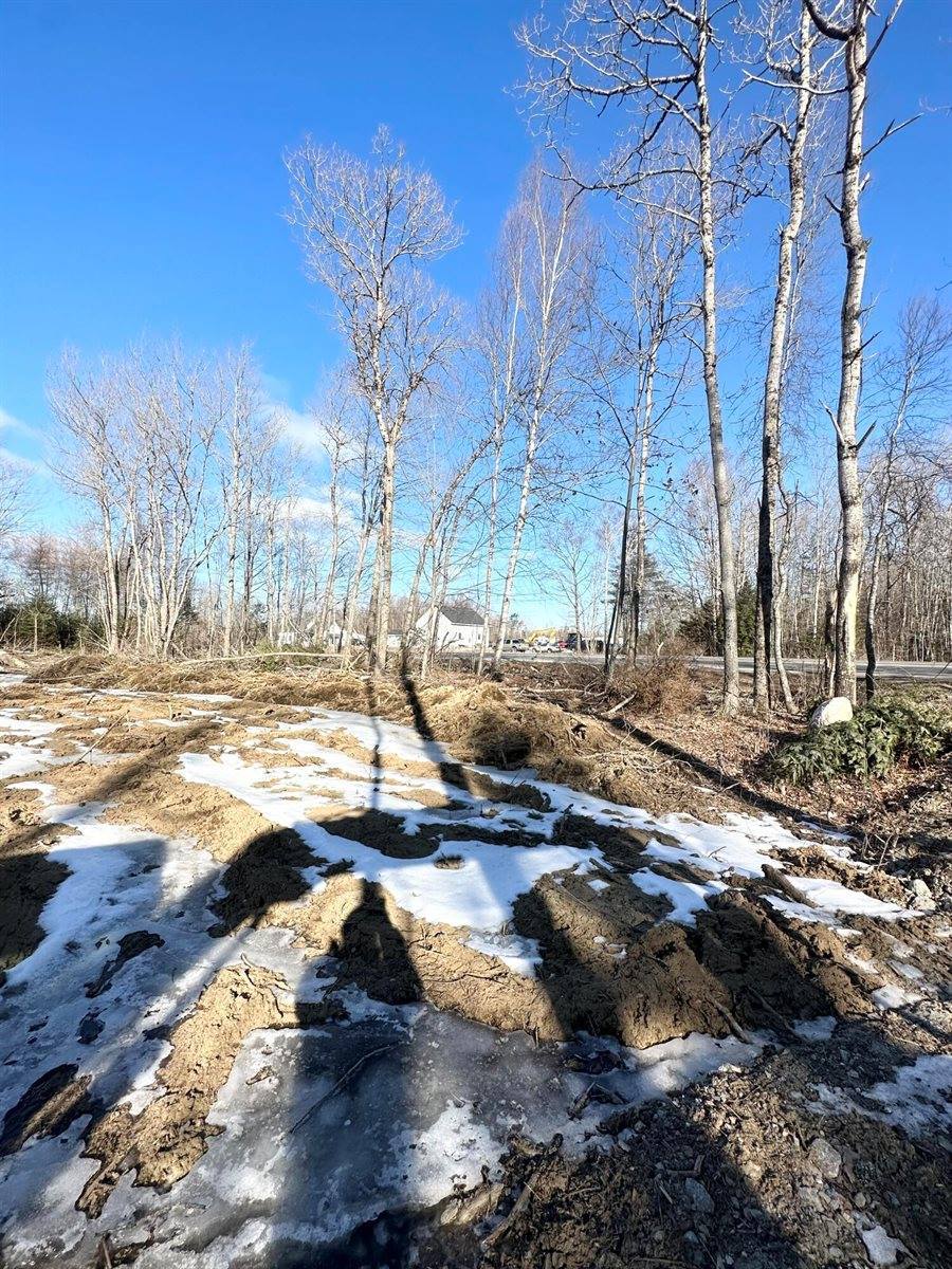 40-A Augusta Road, Washington, ME 04574