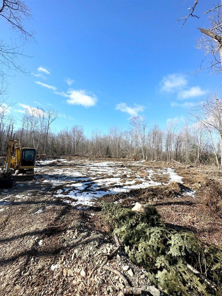 40-A Augusta Road, Washington, ME 04574