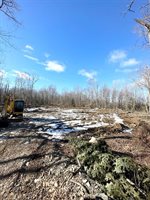 40-A Augusta Road, Washington, ME 04574