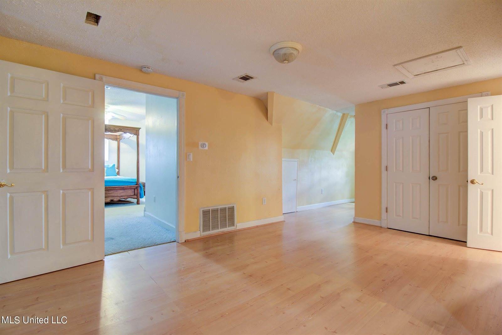 632 Howard Avenue, Biloxi, MS 39530