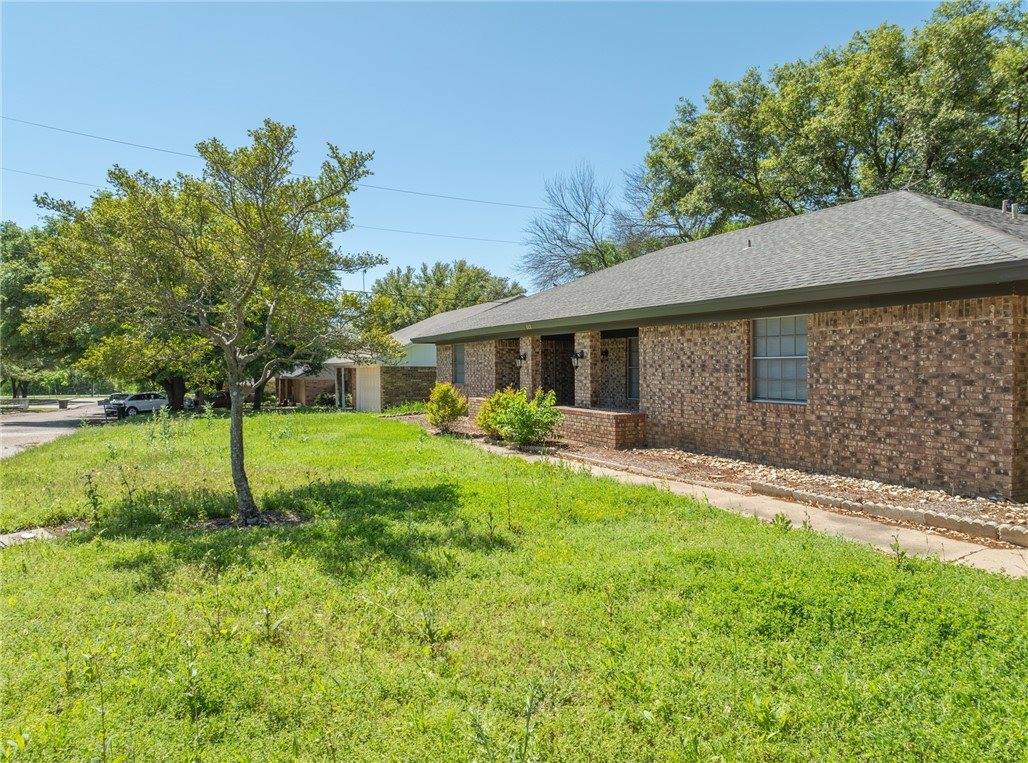 111 Clyde Street, Hillsboro, TX 76645