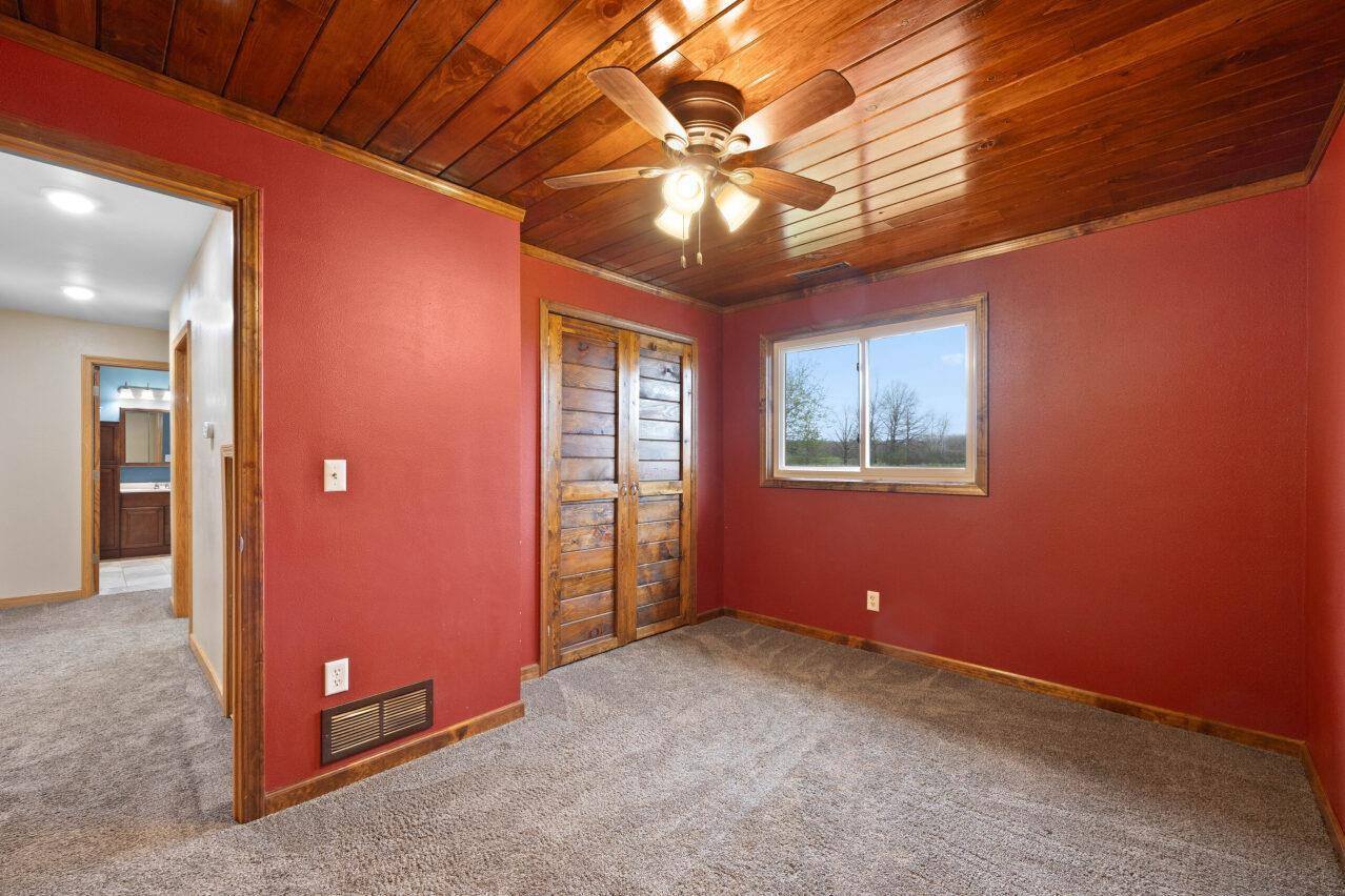 9514 County Road Cc, Pittsville, WI 54466