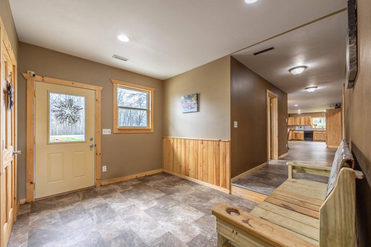 9514 County Road Cc, Pittsville, WI 54466