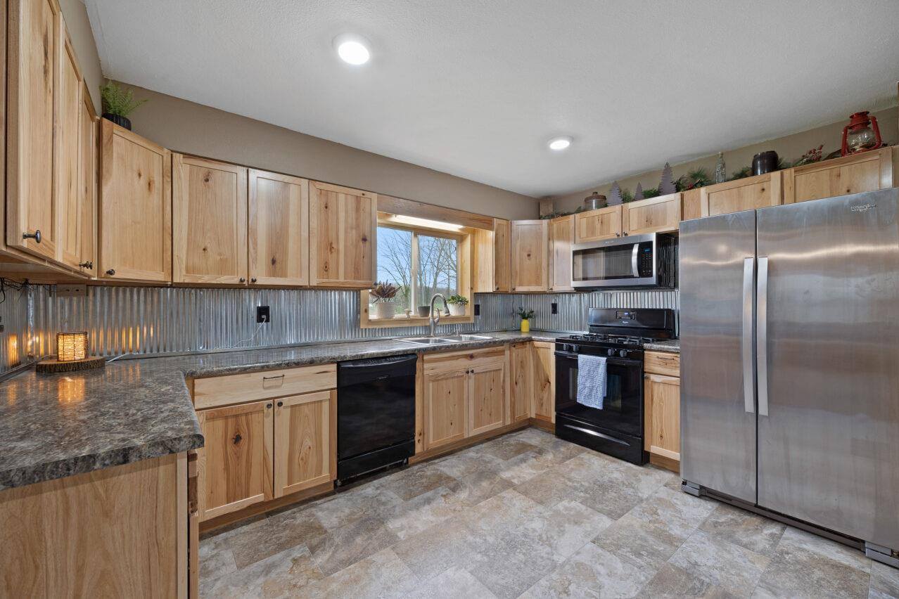 9514 County Road Cc, Pittsville, WI 54466