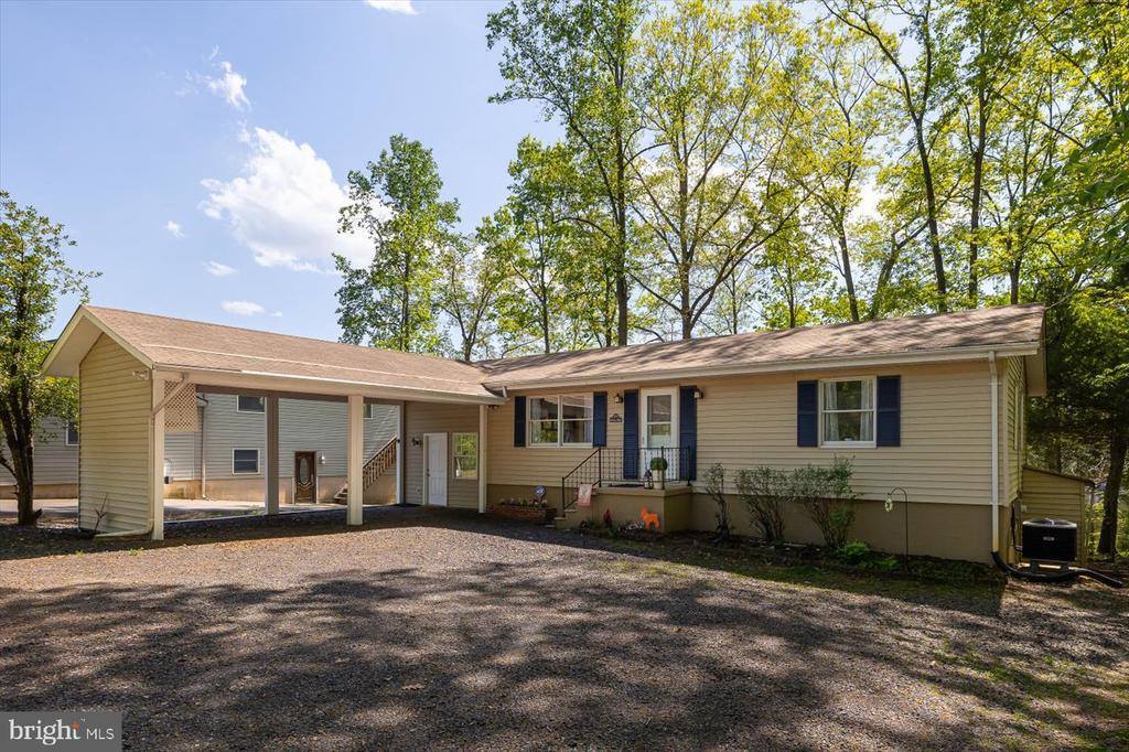 434 Westover Parkway, Locust Grove, VA 22508