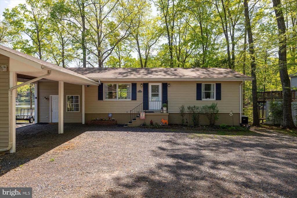 434 Westover Parkway, Locust Grove, VA 22508