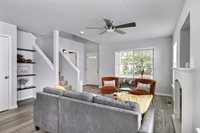 1958 McDonald Avenue, Dupont, WA 98327