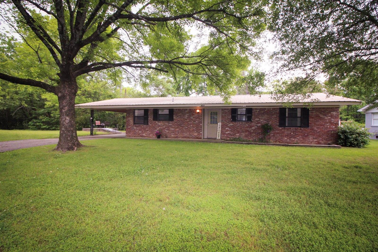 2228 Independence Avenue, Conway, AR 72034