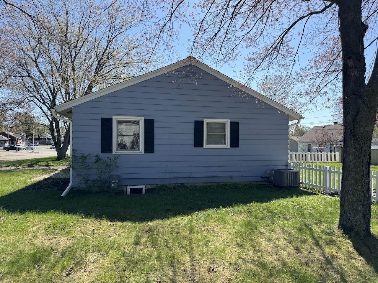 1715 W Thomas Street, Wausau, WI 54401