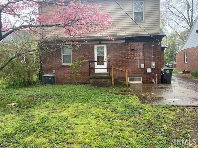 520 S Spring Street, Evansville, IN 47714