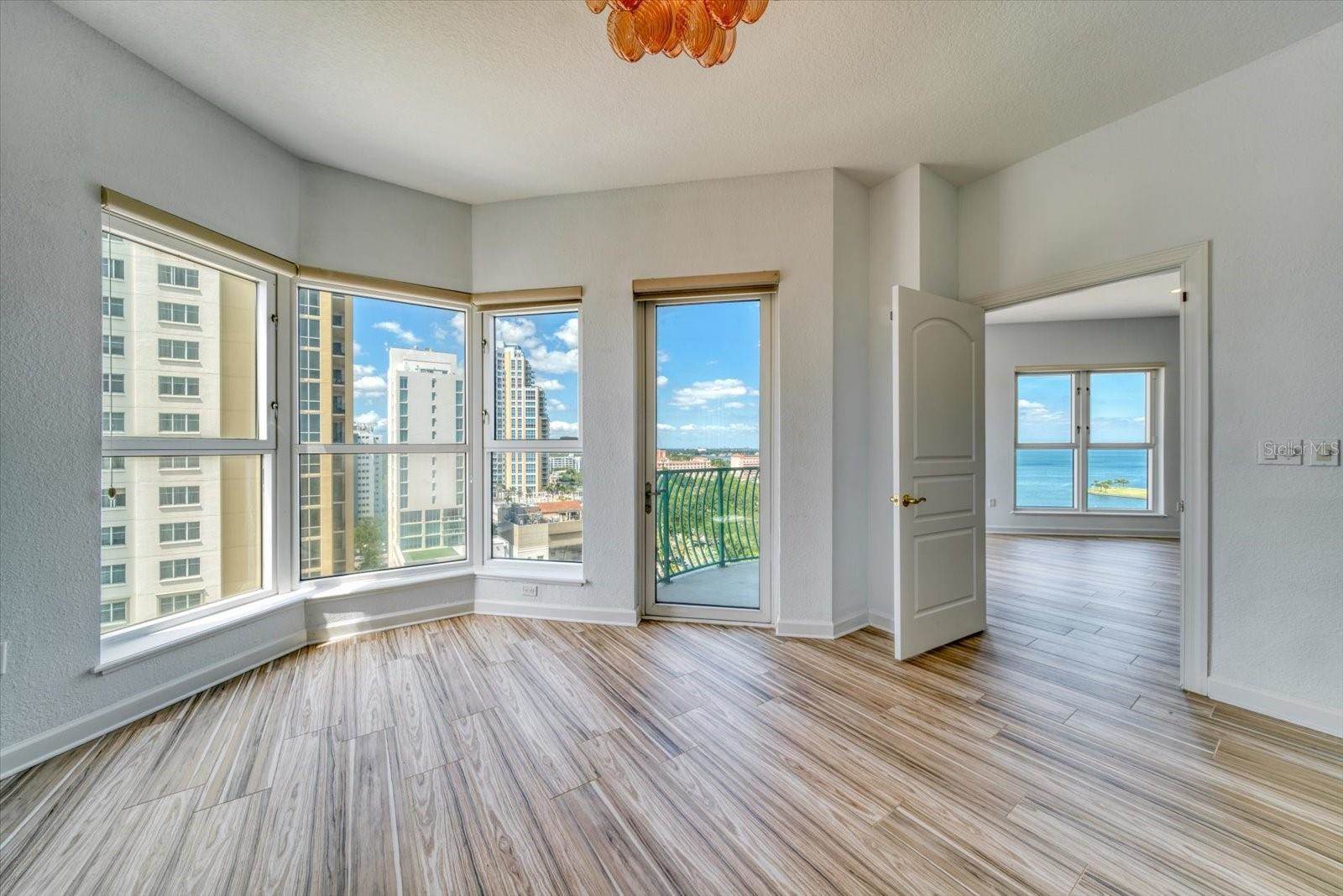 288 Beach Drive NE, Saint Petersburg, FL 33701