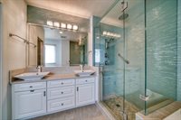 288 Beach Drive NE, Saint Petersburg, FL 33701