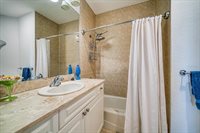 288 Beach Drive NE, Saint Petersburg, FL 33701