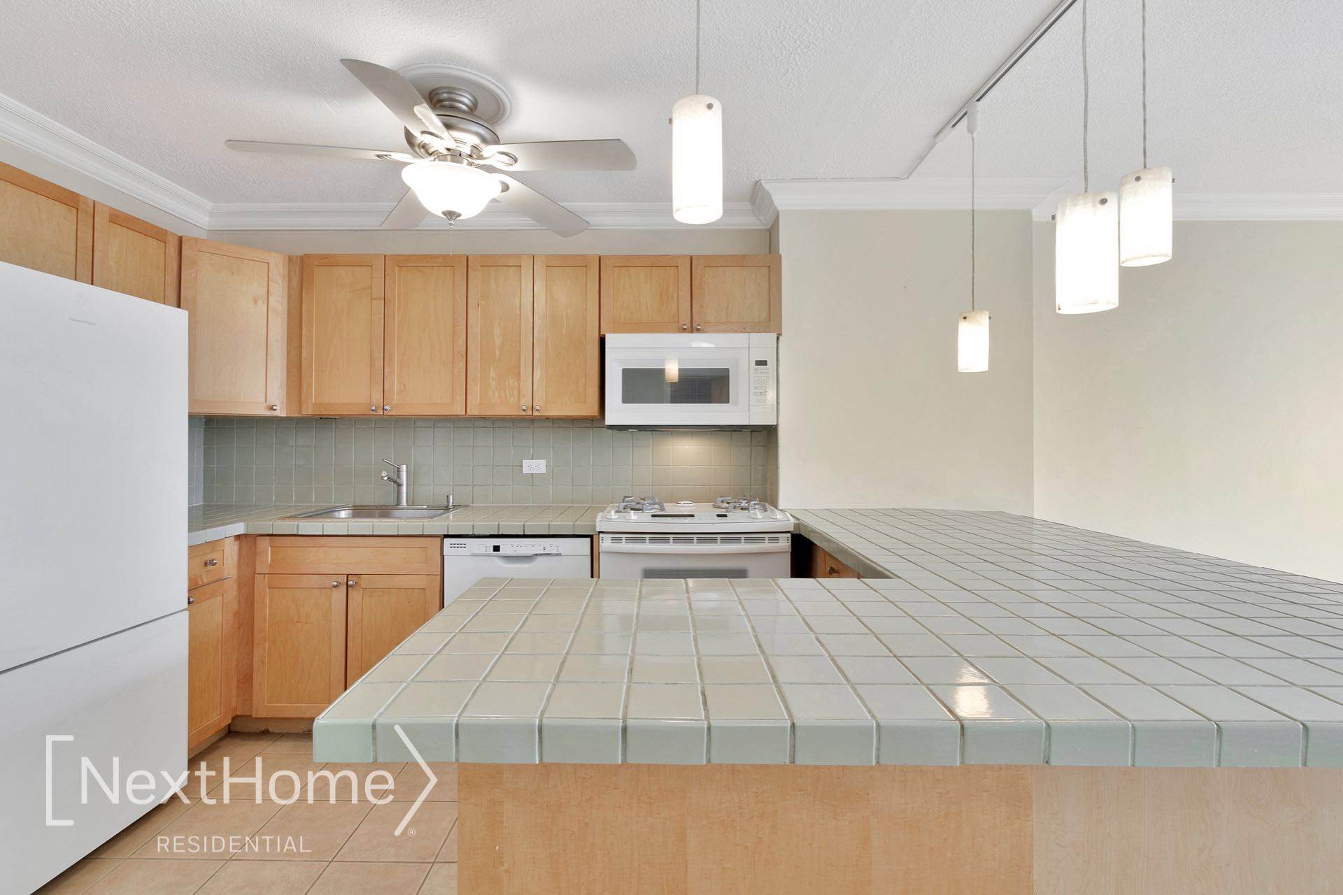 345 East 93rd Street #32J, New York, NY 10128