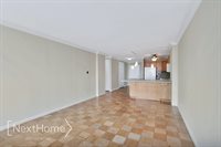 345 East 93rd Street #32J, New York, NY 10128