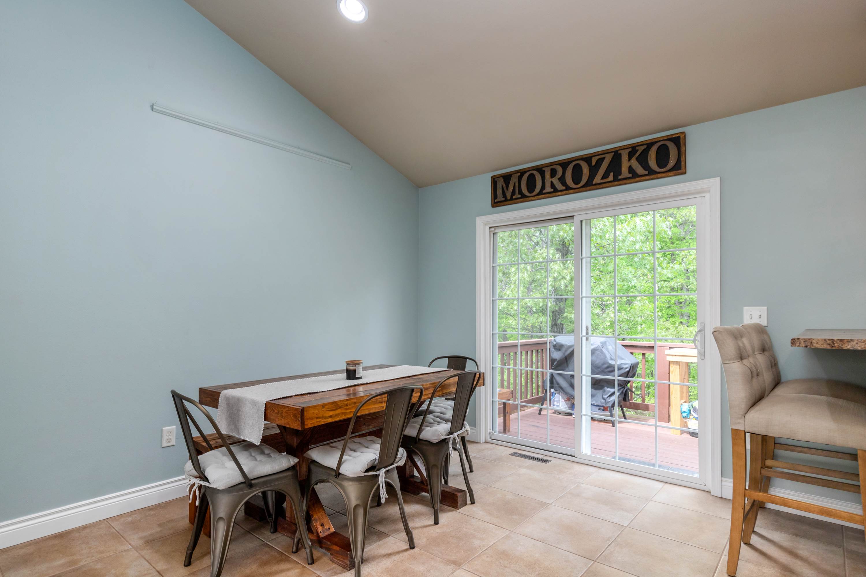 15859 Tundra St, St Robert, MO 65584