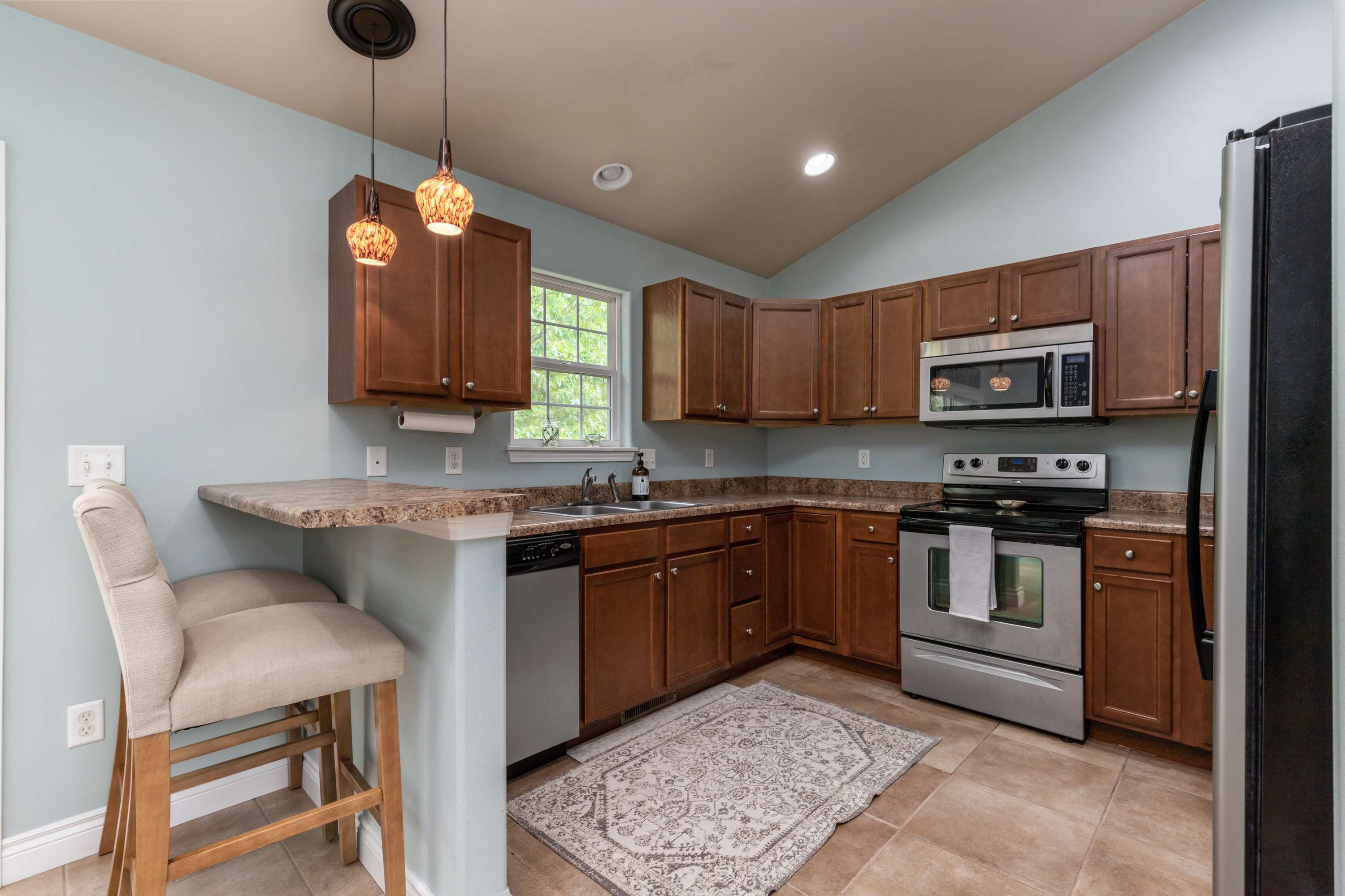 15859 Tundra St, St Robert, MO 65584