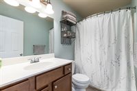 15859 Tundra St, St Robert, MO 65584