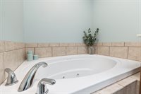 15859 Tundra St, St Robert, MO 65584