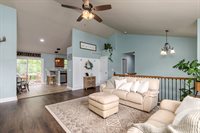 15859 Tundra St, St Robert, MO 65584