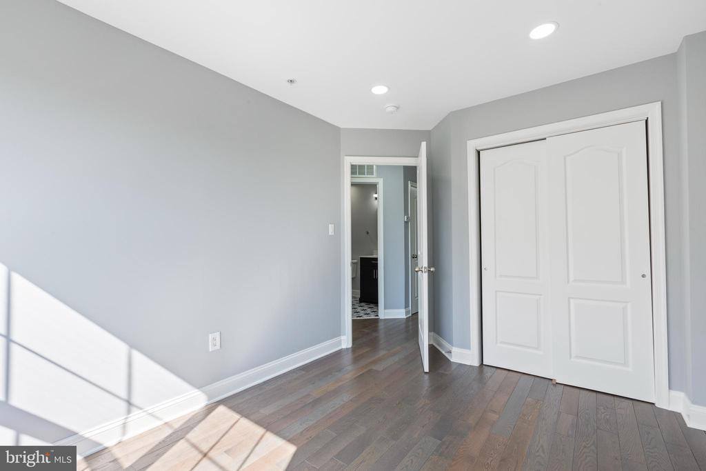 12960 Clarksburg Square Road, Clarksburg, MD 20871